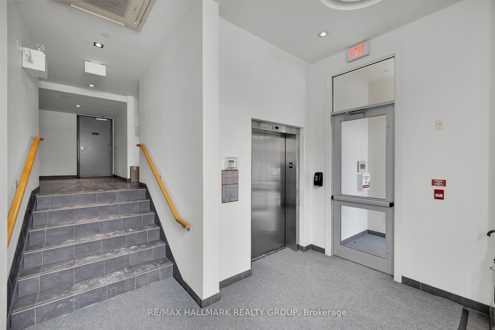 Photo 5 of Unit 106, 390 Booth St, Ottawa, West Centre Town — HOMEH