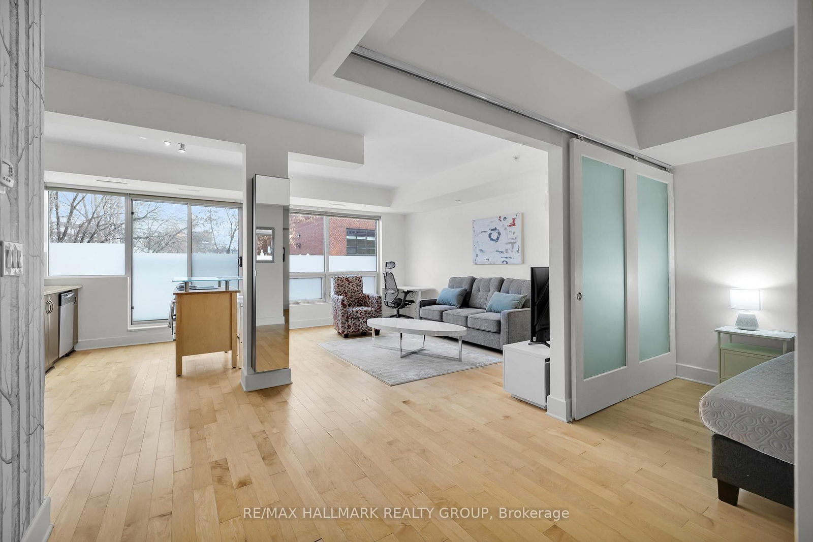 Photo 8 of Unit 106, 390 Booth St, Ottawa, West Centre Town — HOMEH