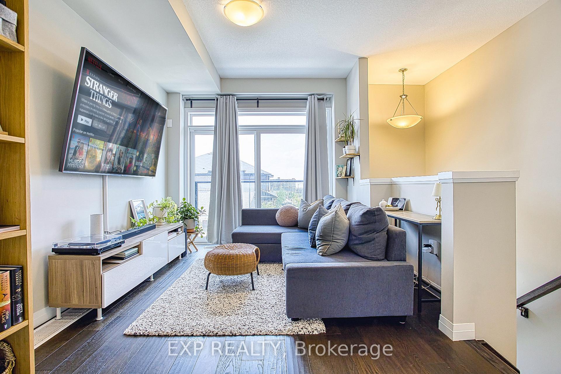 Photo 5 of 27 Soho Street, Hamilton, Stoney Creek Mountain — HOMEH