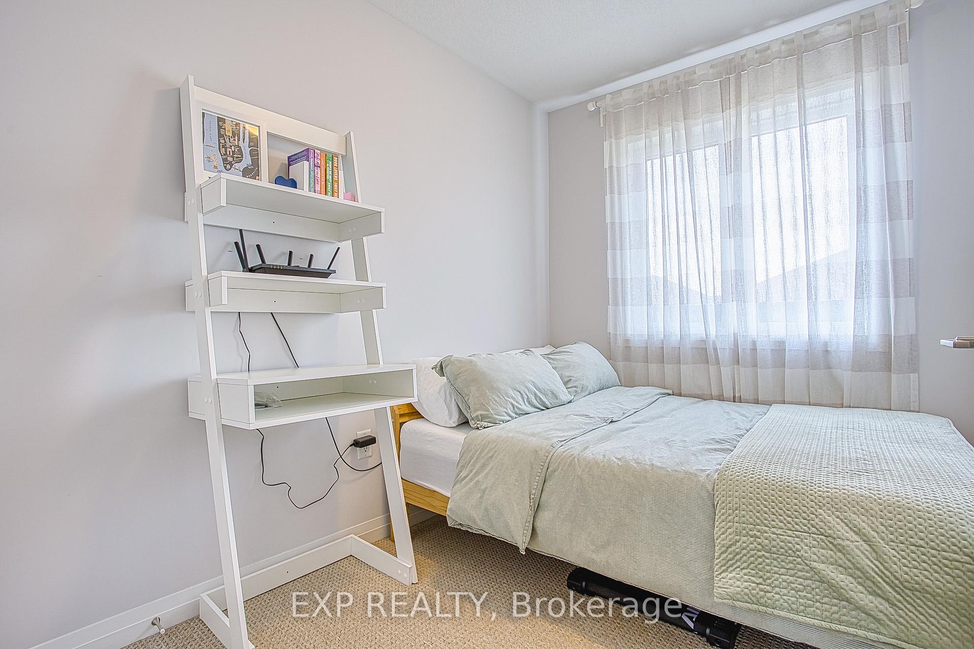 Photo 16 of 27 Soho Street, Hamilton, Stoney Creek Mountain — HOMEH