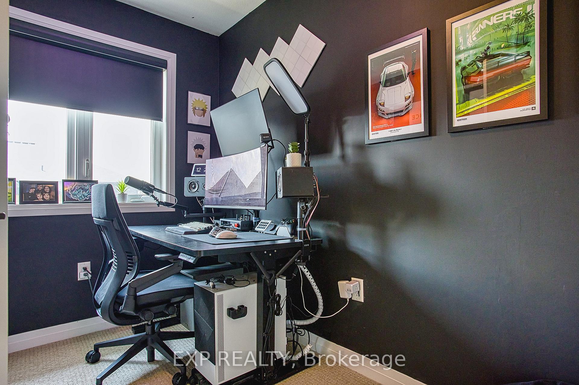 Photo 17 of 27 Soho Street, Hamilton, Stoney Creek Mountain — HOMEH