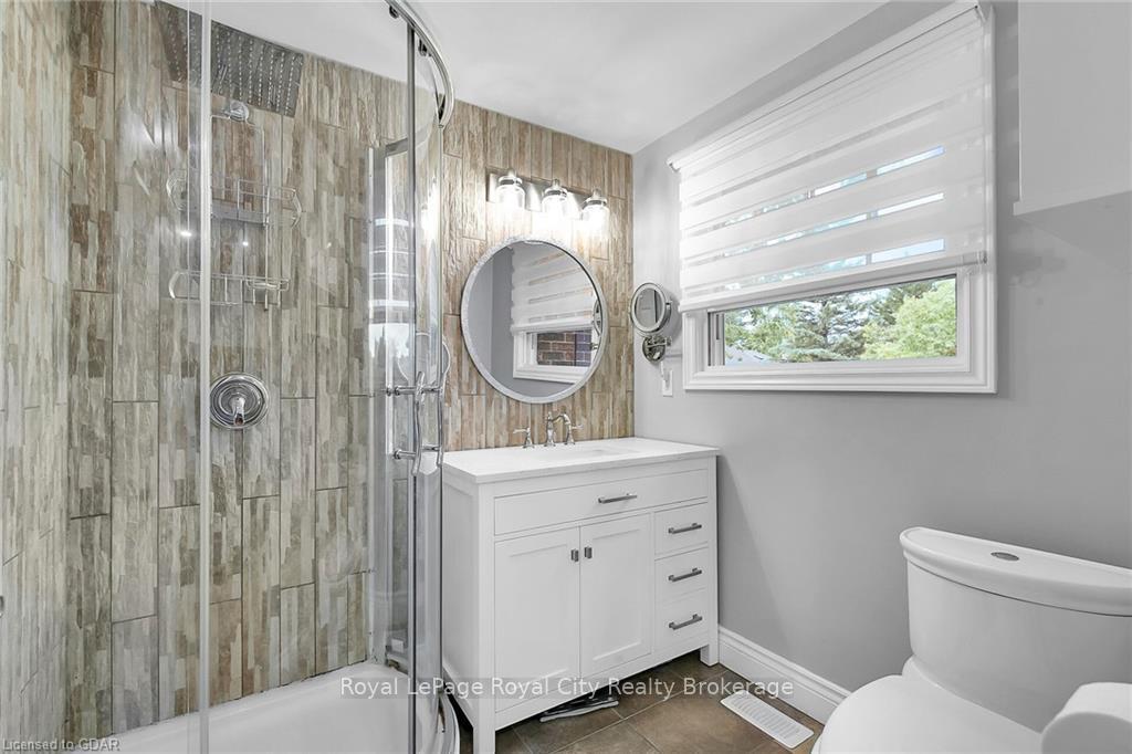 Photo 21 of 11 Tanager Drive, Guelph, Kortright Hills — HOMEH
