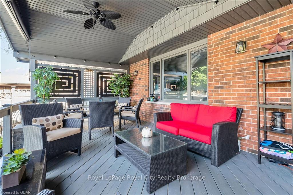 Photo 30 of 11 Tanager Drive, Guelph, Kortright Hills — HOMEH