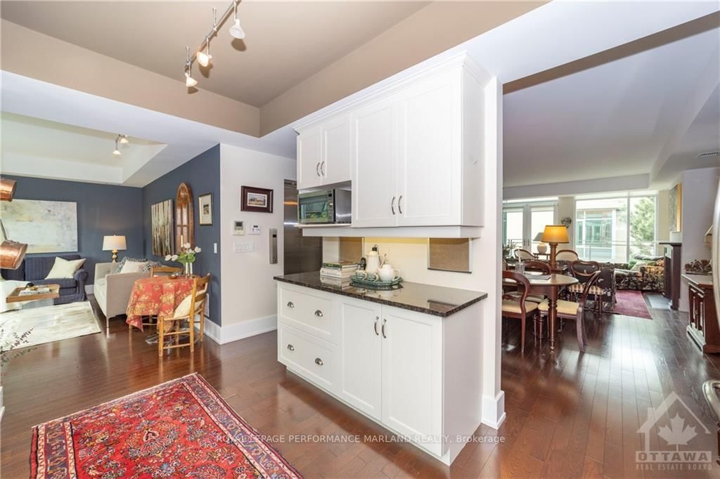 Photo 5 of Unit 302, 27 FIRST Ave, Ottawa, Glebe — HOMEH