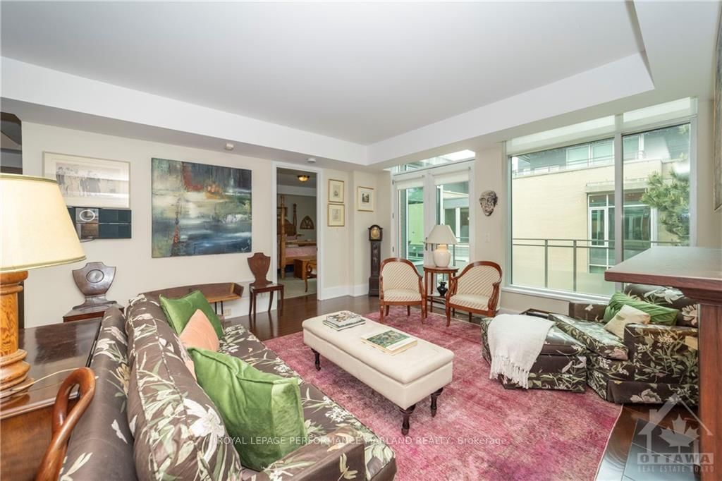 Photo 10 of Unit 302, 27 FIRST Ave, Ottawa, Glebe — HOMEH