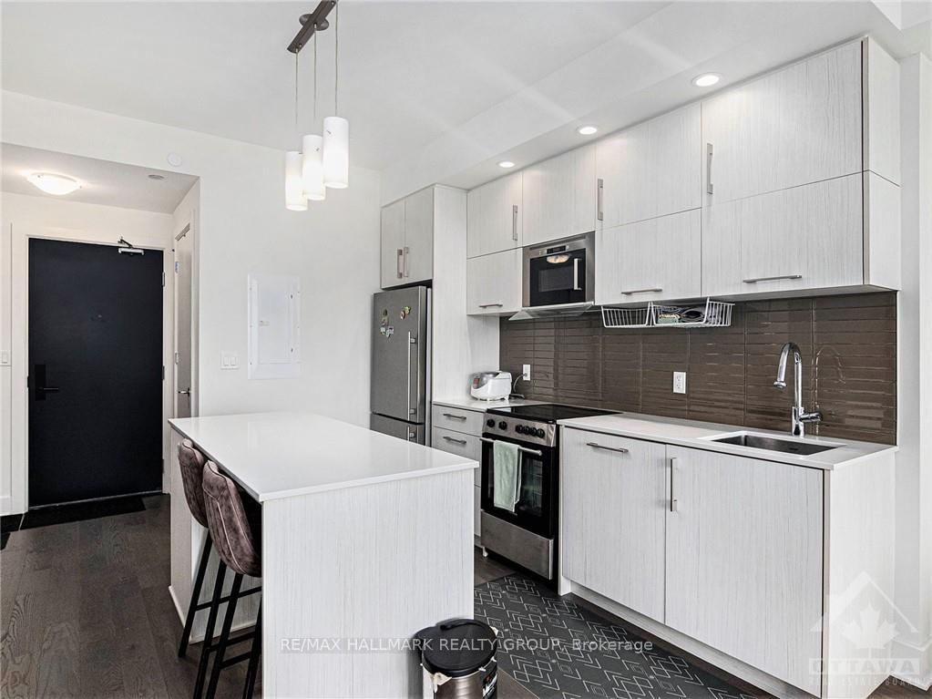 Photo 3 of Unit 1410, 255 BAY St, Ottawa, Ottawa Centre — HOMEH