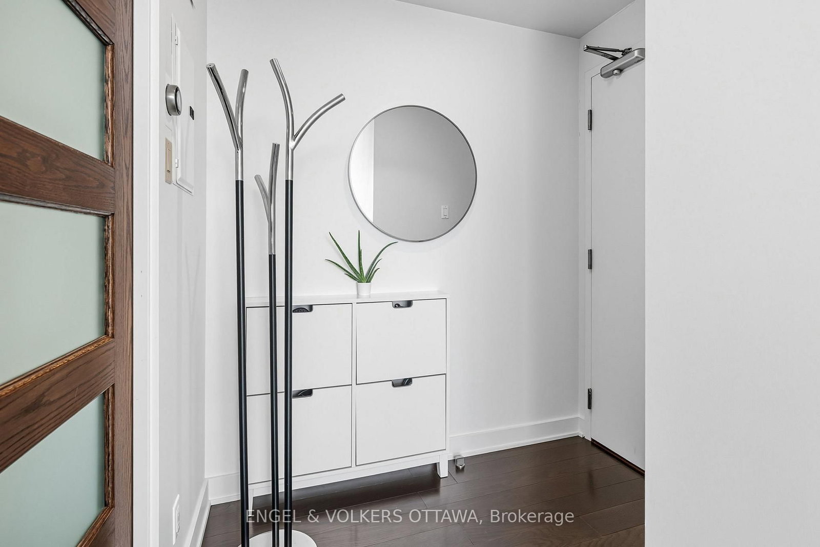 Photo 2 of Unit 603, 360 Mcleod St, Ottawa, Ottawa Centre — HOMEH