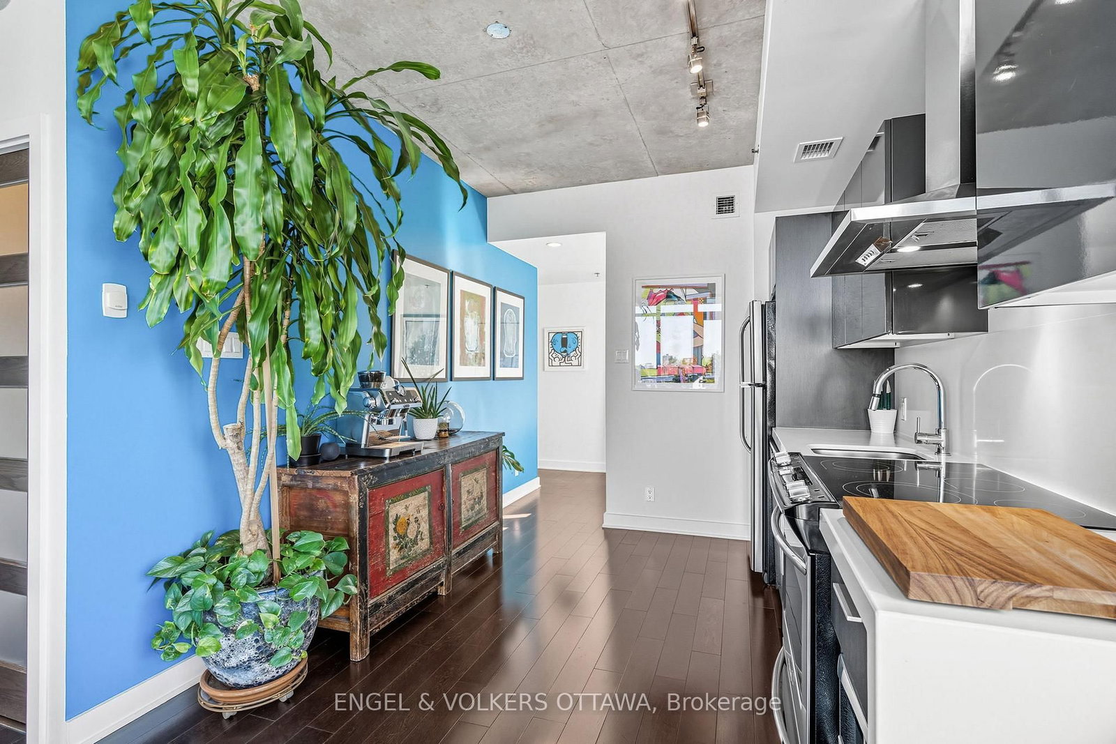Photo 6 of Unit 603, 360 Mcleod St, Ottawa, Ottawa Centre — HOMEH