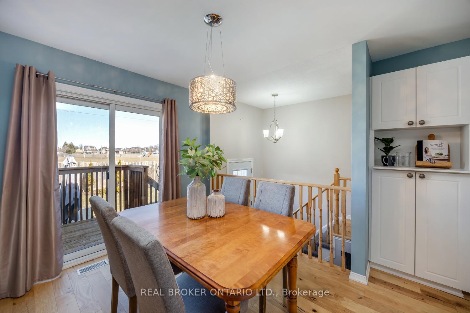 Photo 12 of 63 Willey Drive, Clarington, Bowmanville — HOMEH