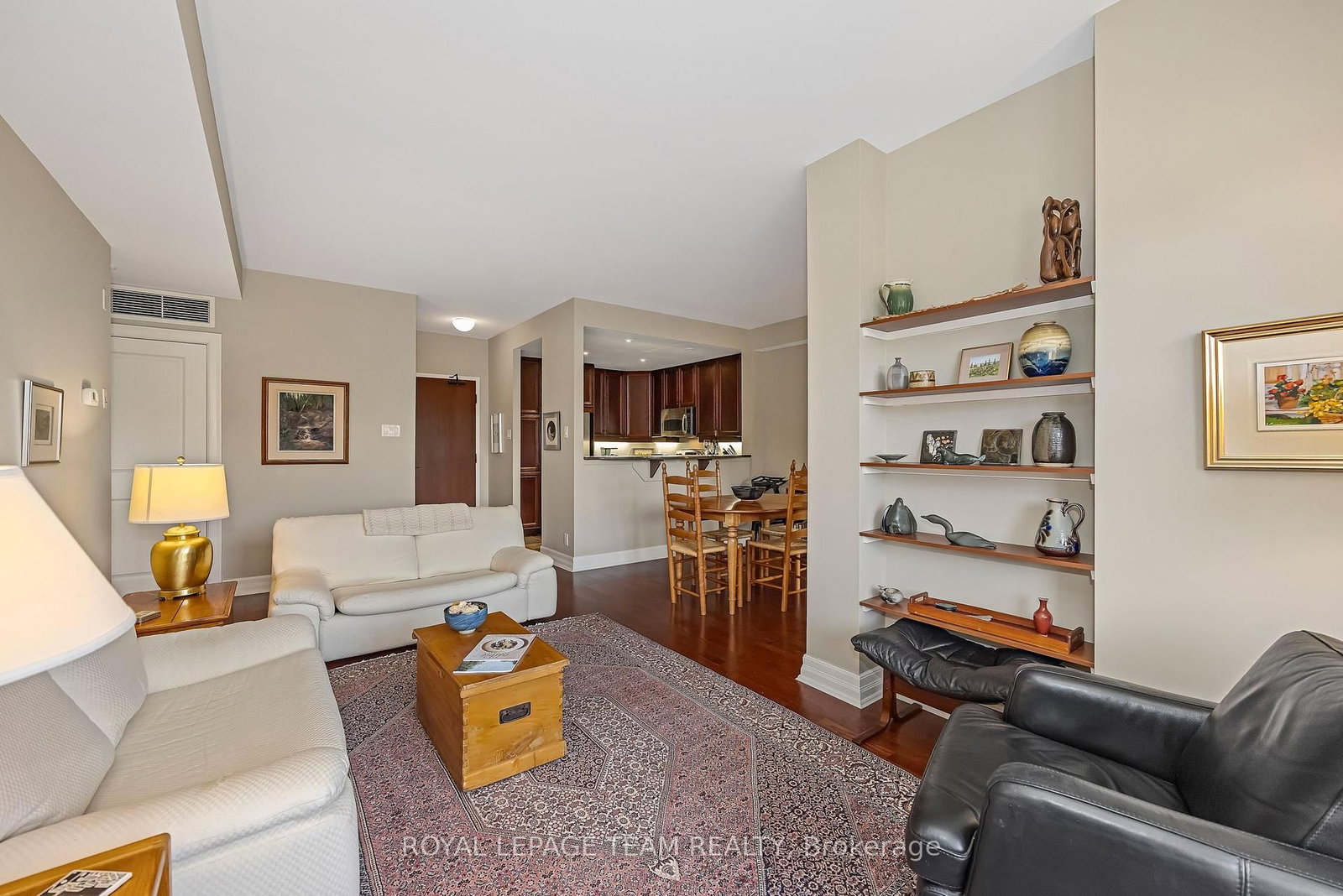 Photo 9 of Unit 509, 320 Mcleod St, Ottawa, Ottawa Centre — HOMEH
