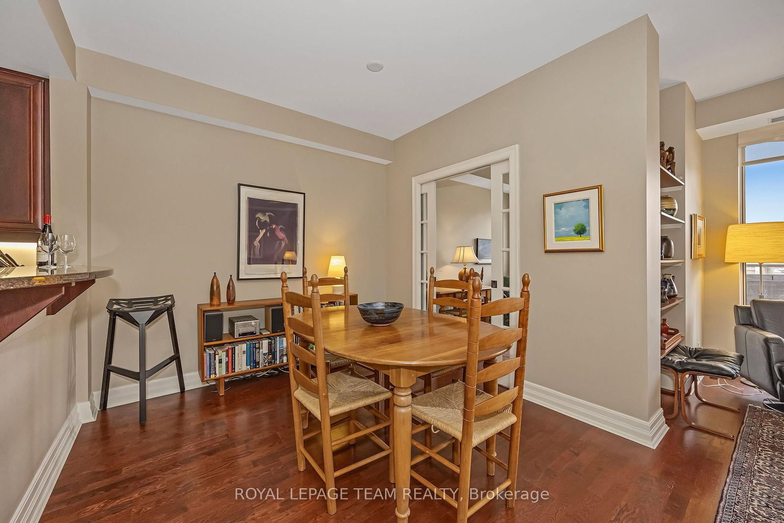 Photo 10 of Unit 509, 320 Mcleod St, Ottawa, Ottawa Centre — HOMEH