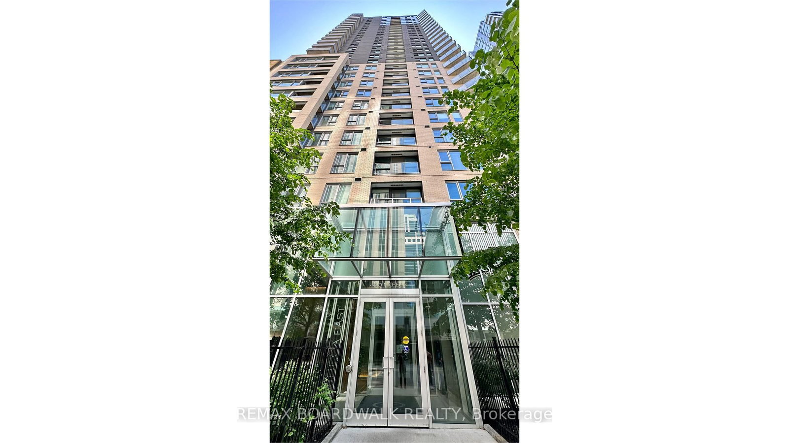 Photo 3 of Unit 2706, 40 Nepean St N, Ottawa, Ottawa Centre — HOMEH