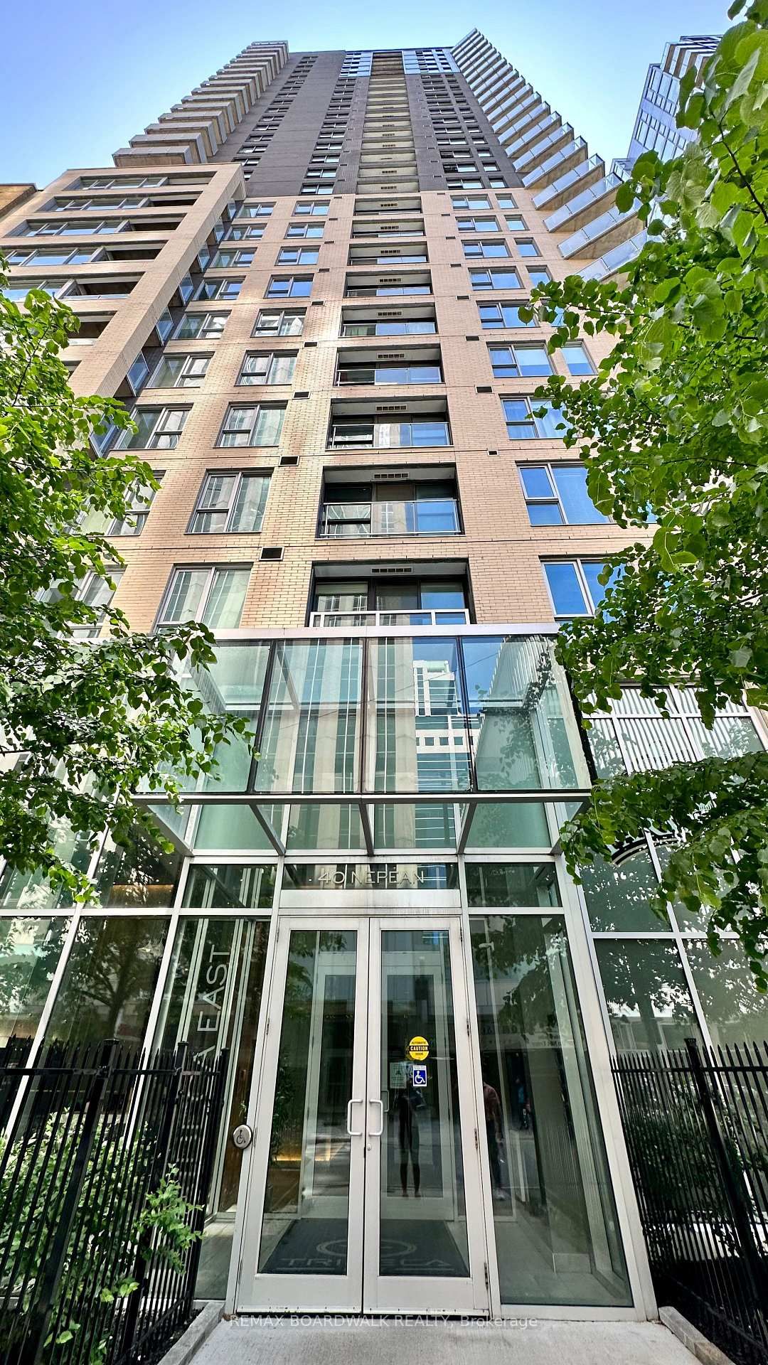 Photo 4 of Unit 2706, 40 Nepean St N, Ottawa, Ottawa Centre — HOMEH