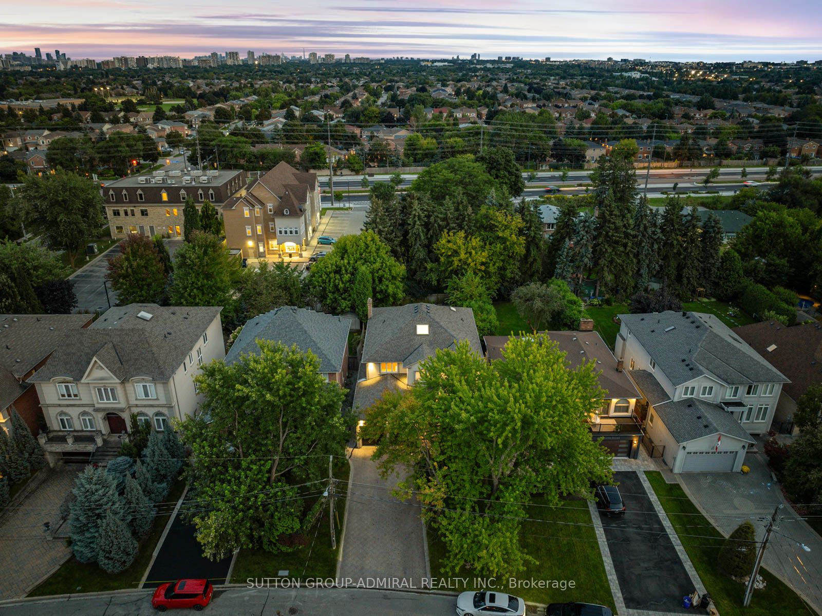 Photo 99 of 21 Lawrie Road, Vaughan, Beverley Glen — HOMEH