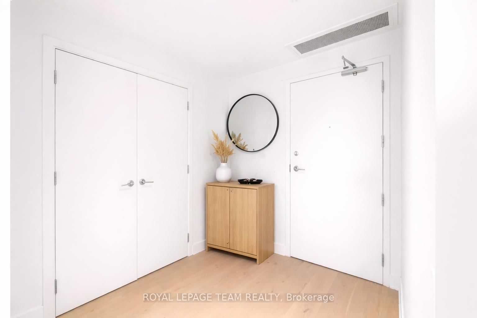 Photo 3 of Unit 1503, 20 Daly Ave, Ottawa, Sandy Hill — HOMEH