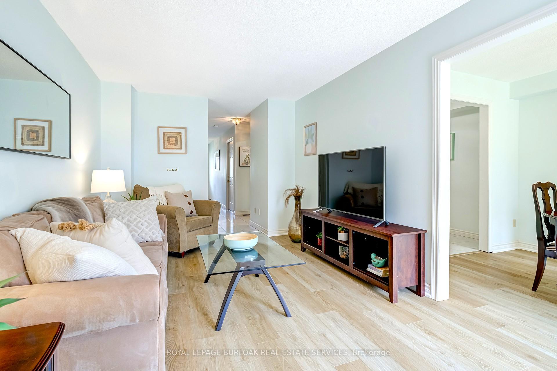 Photo 4 of 149 Dicenzo Drive, Hamilton, Ryckmans — HOMEH