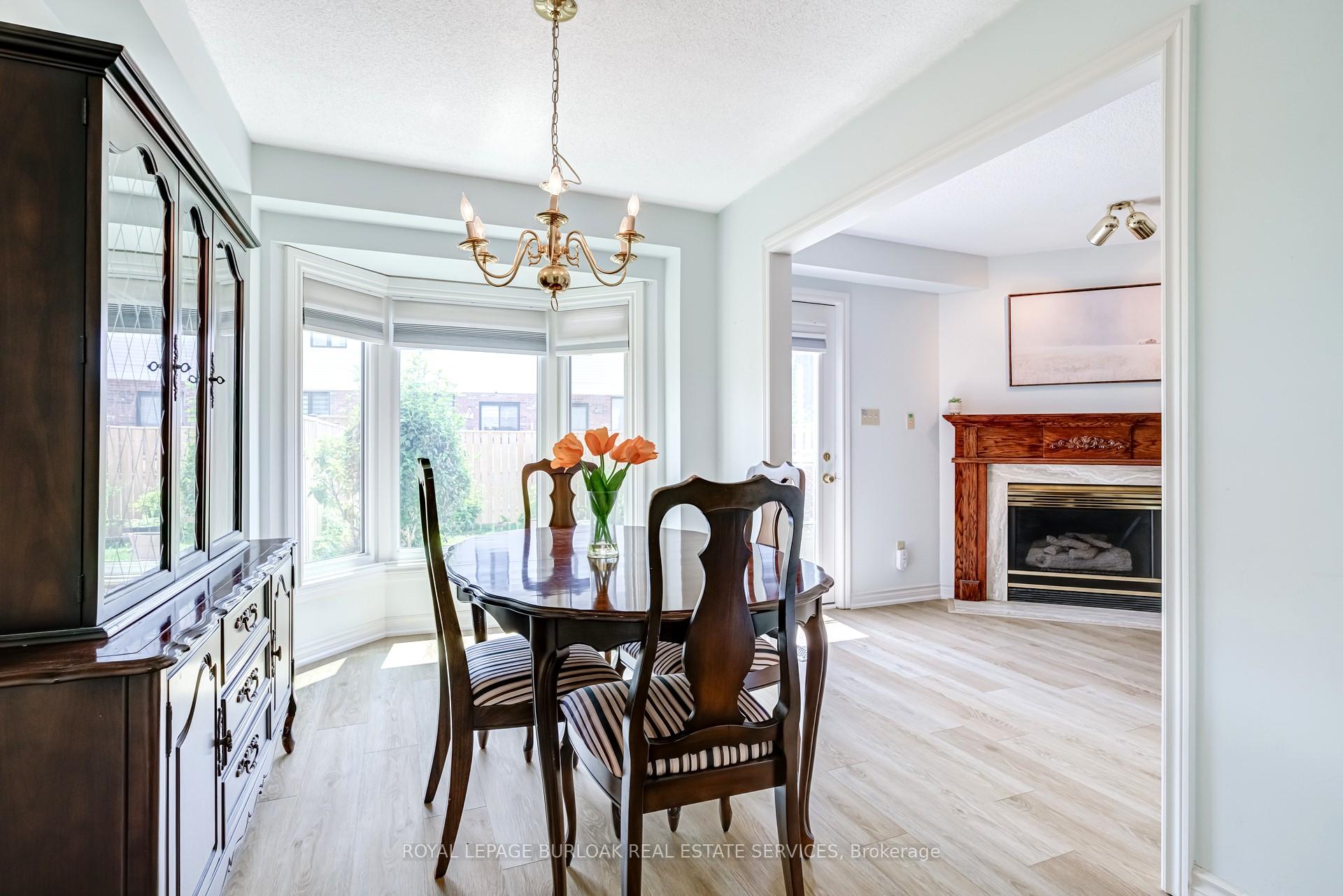 Photo 11 of 149 Dicenzo Drive, Hamilton, Ryckmans — HOMEH
