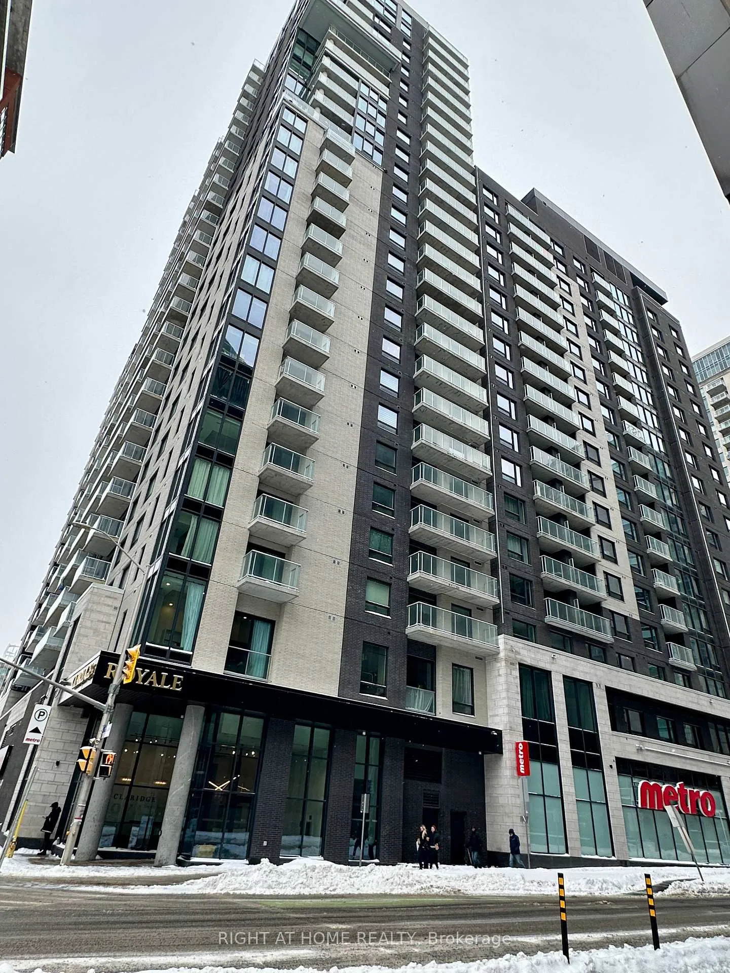Photo 1 of Unit 809, 180 George St, Ottawa, Lower Town/Byward Market — HOMEH