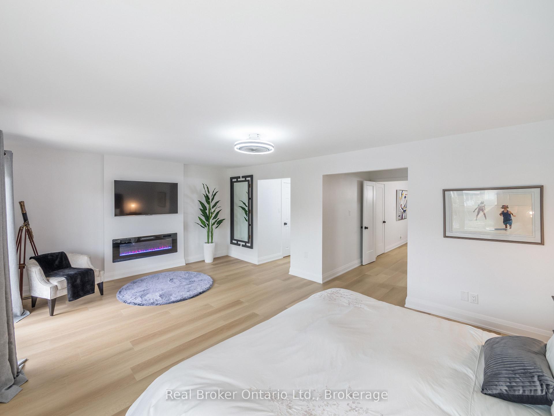 Photo 22 of 97 Edgewater Drive, Hamilton, Lakeshore — HOMEH