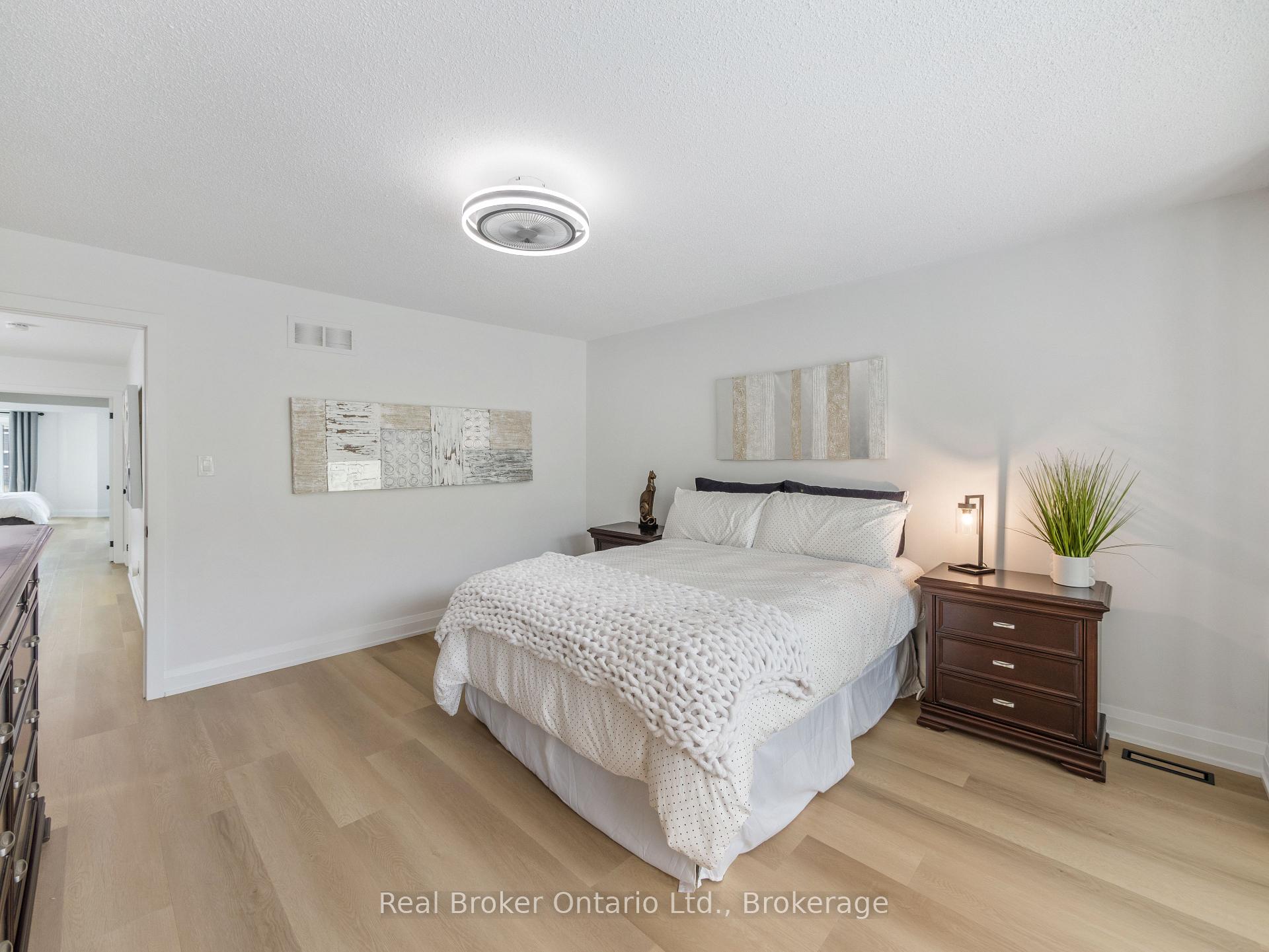 Photo 30 of 97 Edgewater Drive, Hamilton, Lakeshore — HOMEH