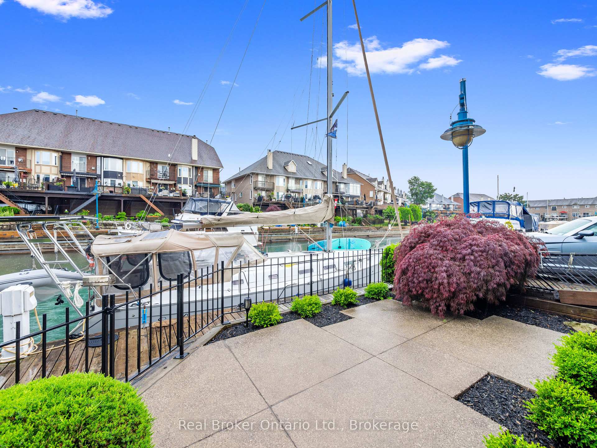 Photo 36 of 97 Edgewater Drive, Hamilton, Lakeshore — HOMEH