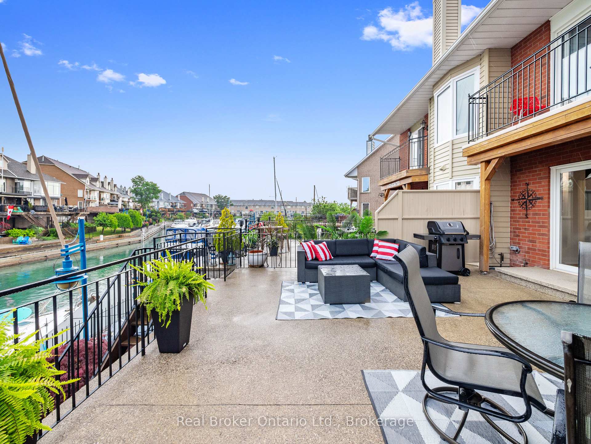 Photo 43 of 97 Edgewater Drive, Hamilton, Lakeshore — HOMEH