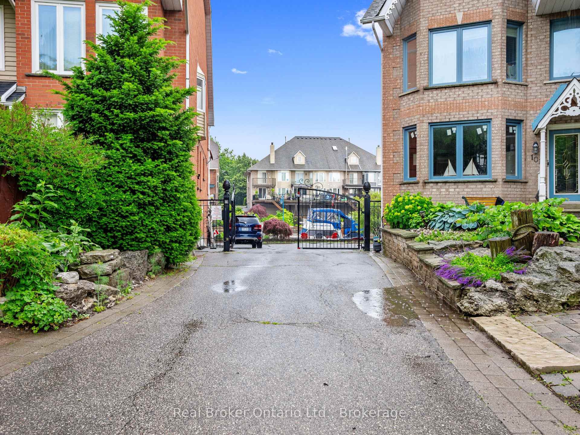 Photo 45 of 97 Edgewater Drive, Hamilton, Lakeshore — HOMEH