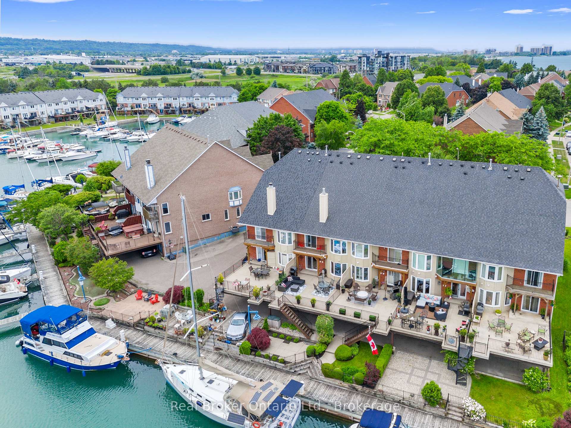 Photo 49 of 97 Edgewater Drive, Hamilton, Lakeshore — HOMEH