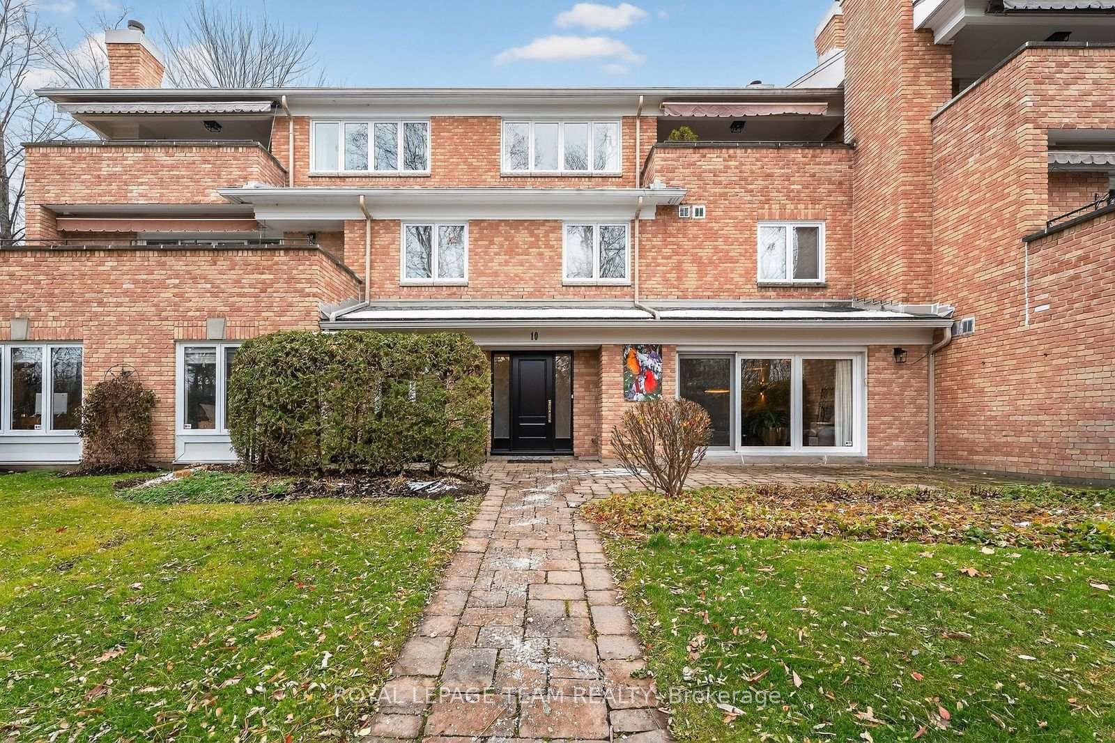Front of Unit Unit 10, 55 Whitemarl Dr