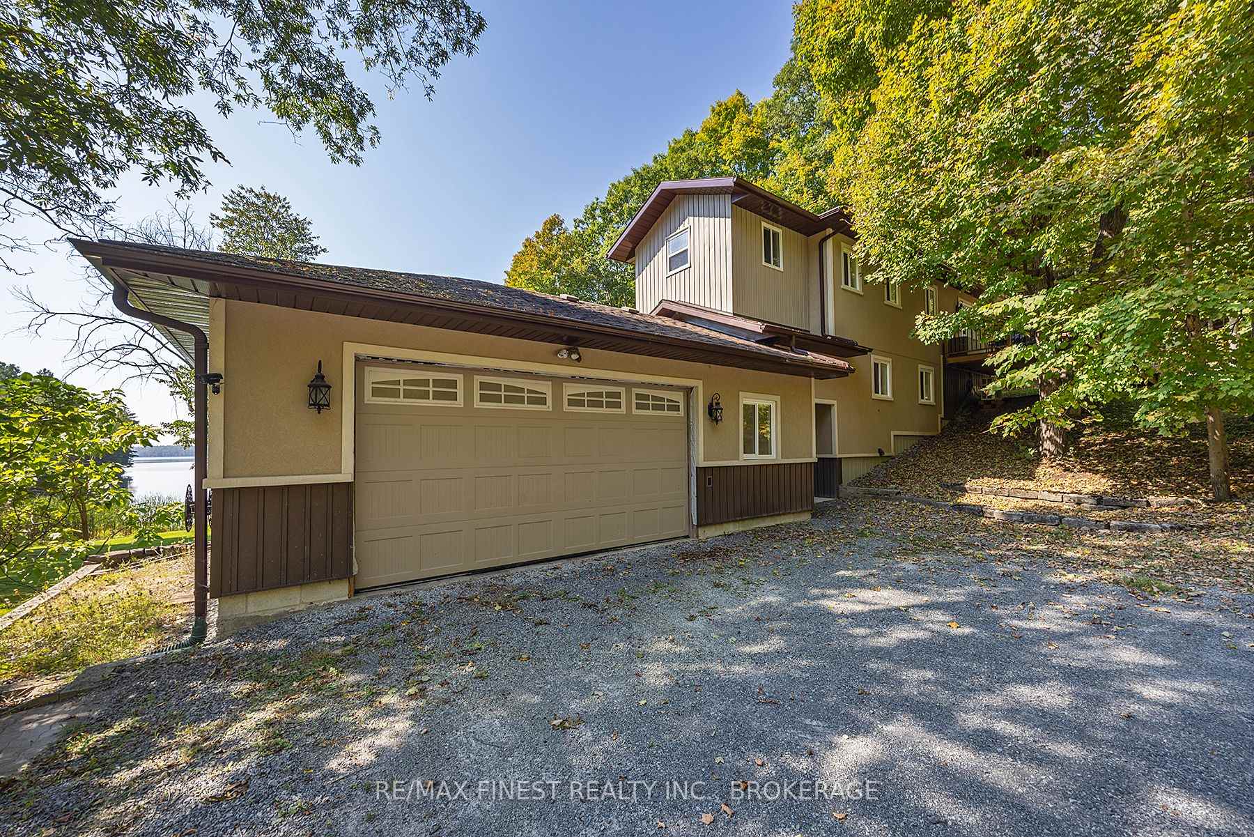 Photo 4 of 54 Harmons Lane, Frontenac, Frontenac South — HOMEH