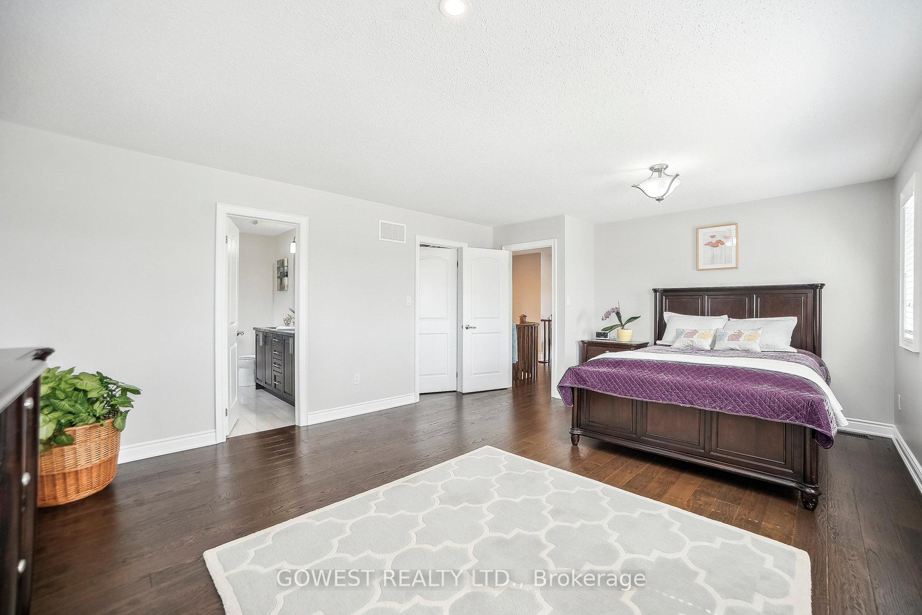 Photo 21 of 83 Skinner Road, Hamilton, Waterdown — HOMEH