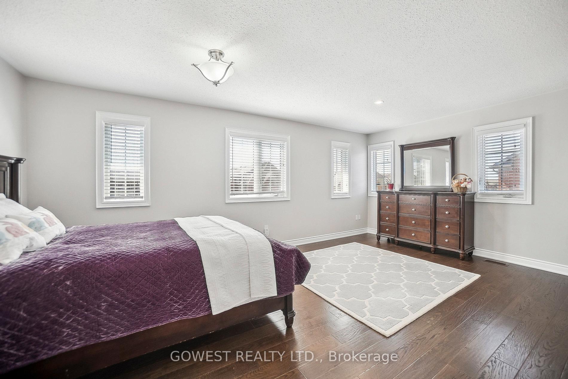 Photo 22 of 83 Skinner Road, Hamilton, Waterdown — HOMEH