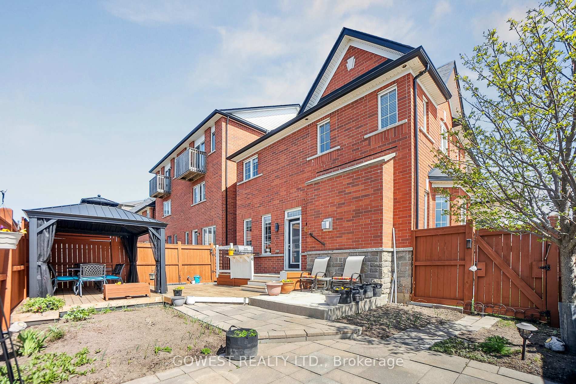 Photo 39 of 83 Skinner Road, Hamilton, Waterdown — HOMEH