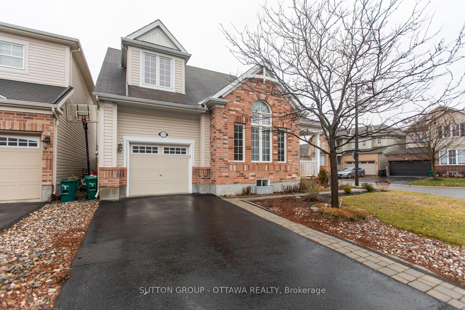 Photo 1 of 3252 River Rock Avenue, Ottawa, Barrhaven - Half Moon Bay — HOMEH