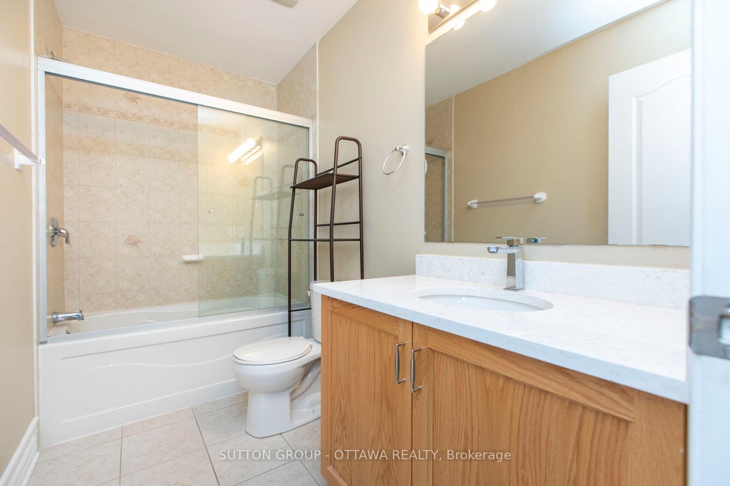 Photo 19 of 3252 River Rock Avenue, Ottawa, Barrhaven - Half Moon Bay — HOMEH