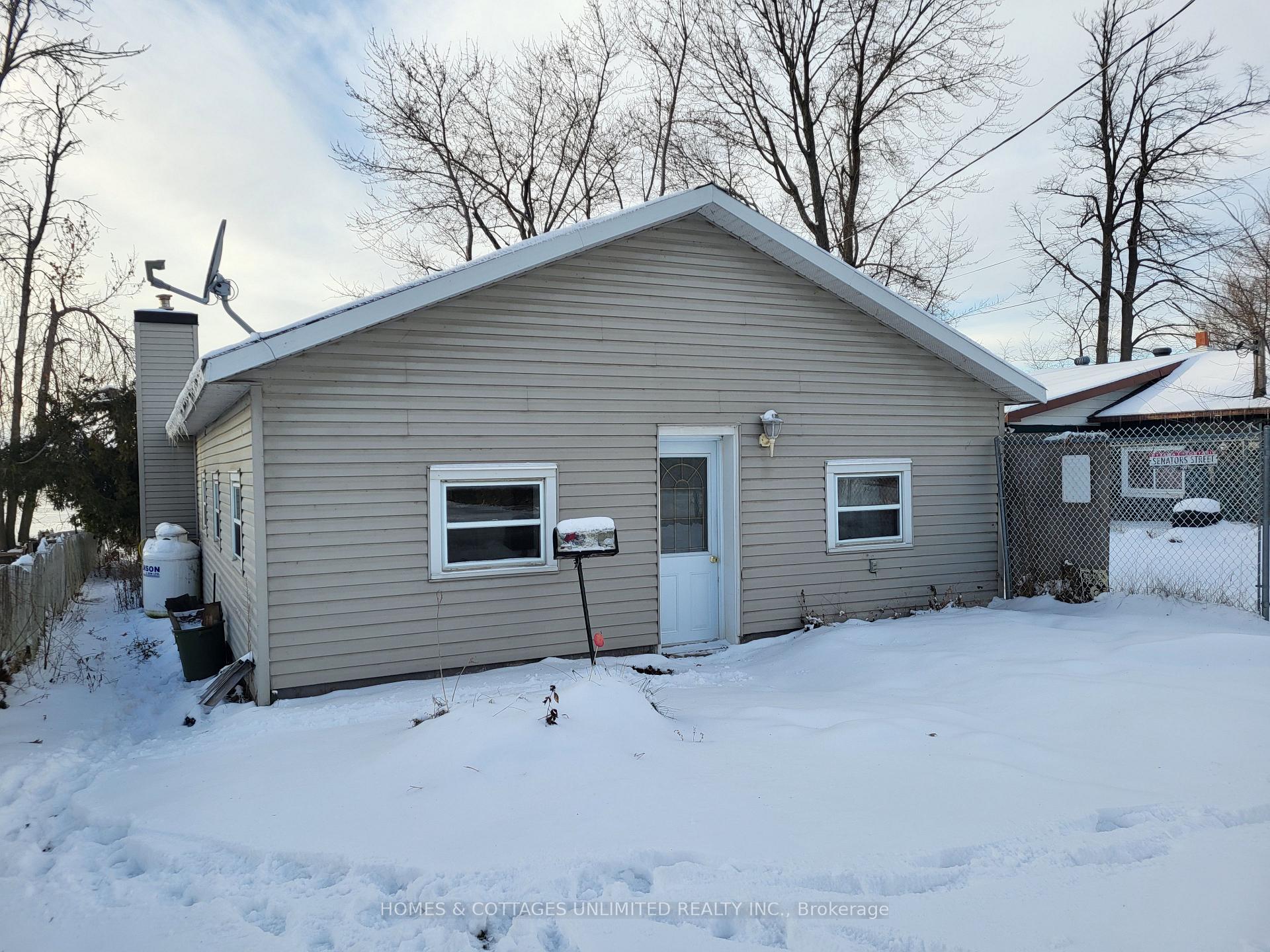 Photo 2 of 153 Cedar Avenue, Beckwith, Beckwith Twp — HOMEH