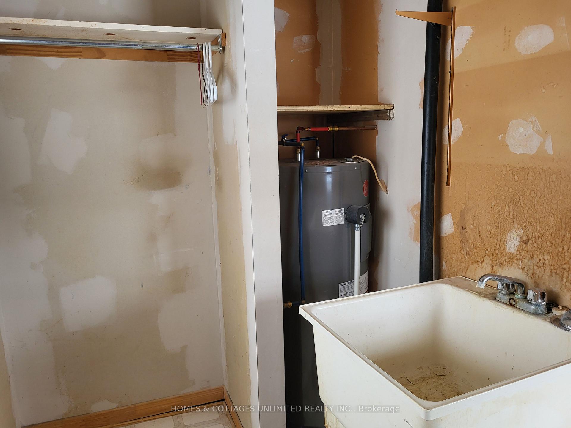 Photo 12 of 153 Cedar Avenue, Beckwith, Beckwith Twp — HOMEH