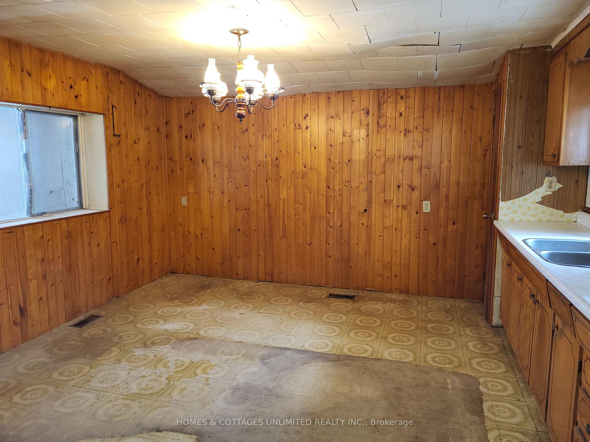 Photo 22 of 153 Cedar Avenue, Beckwith, Beckwith Twp — HOMEH