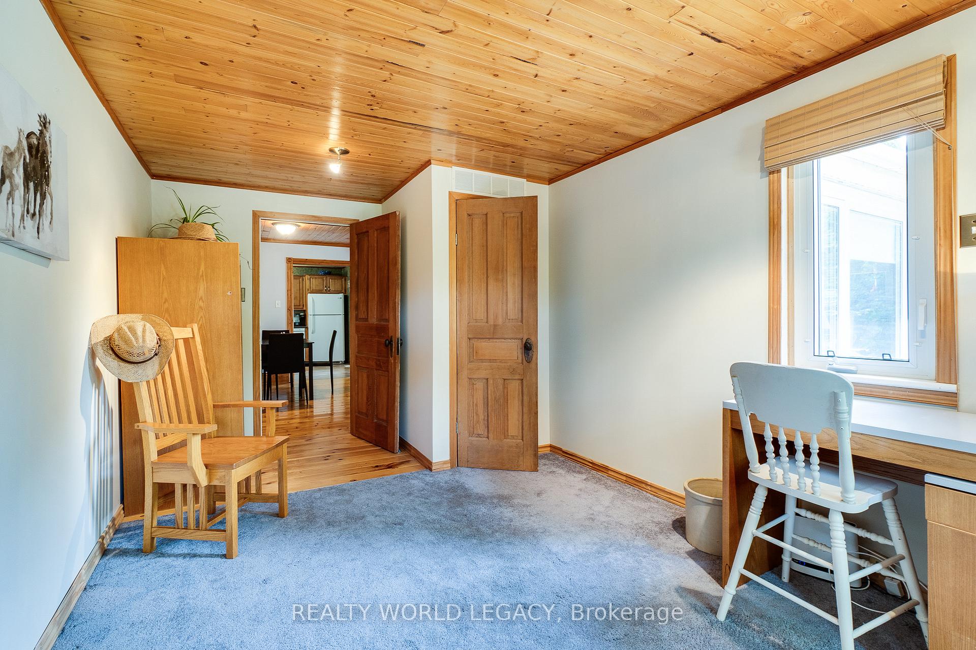 Photo 6 of 44 Parkside Avenue, Hamilton, Dundas — HOMEH