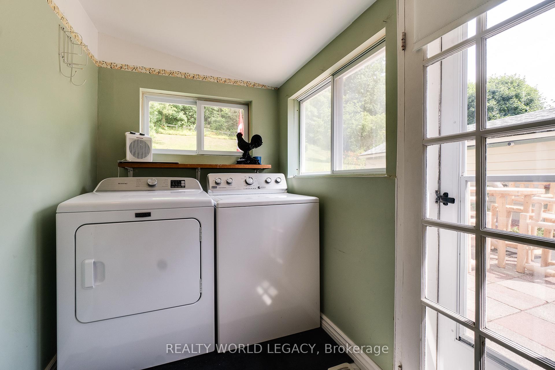 Photo 27 of 44 Parkside Avenue, Hamilton, Dundas — HOMEH