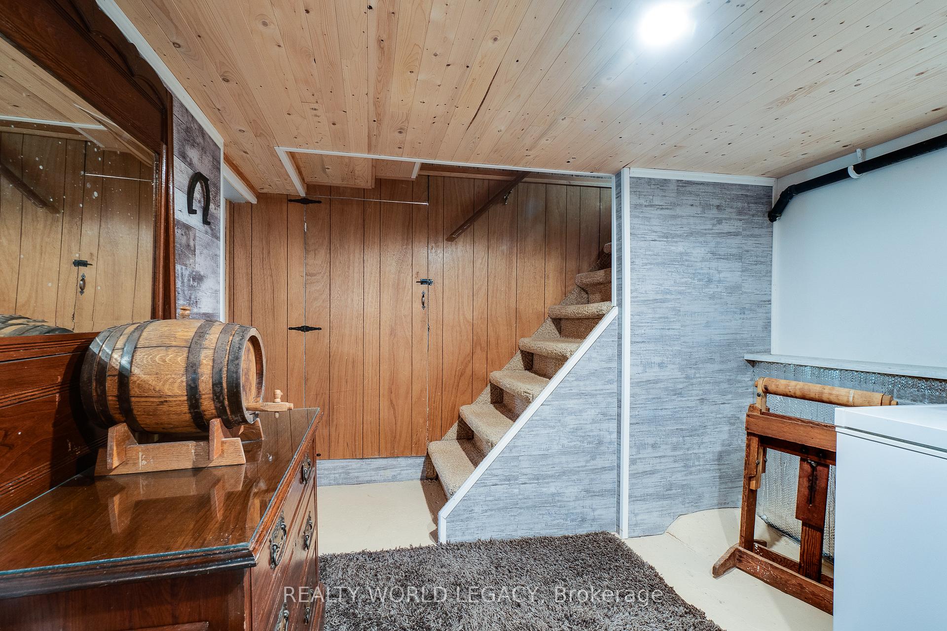 Photo 28 of 44 Parkside Avenue, Hamilton, Dundas — HOMEH