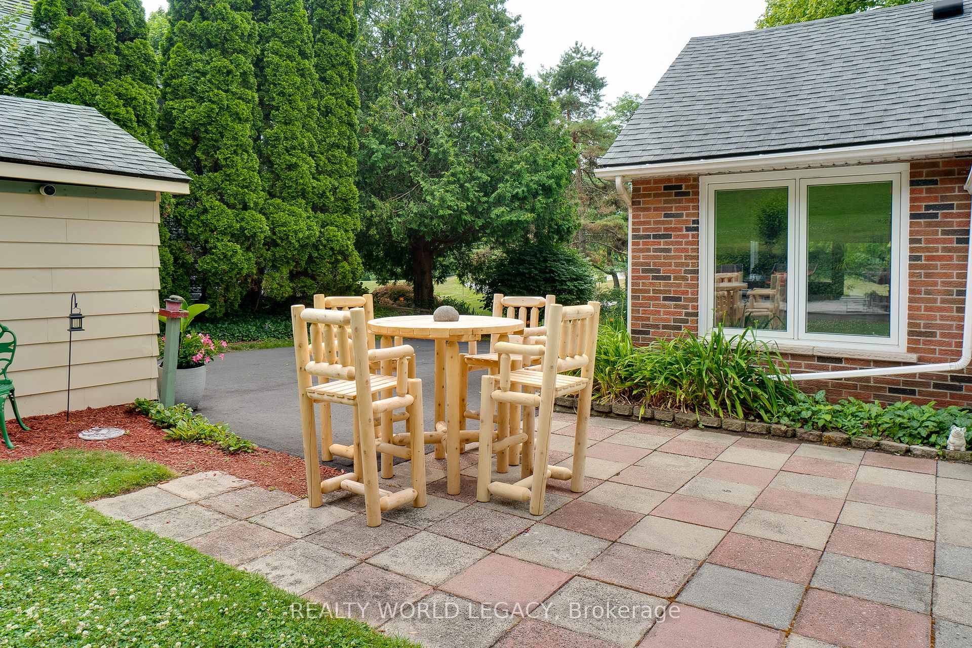 Photo 41 of 44 Parkside Avenue, Hamilton, Dundas — HOMEH