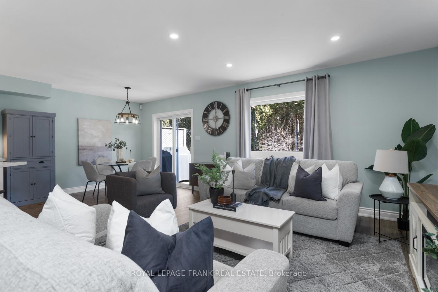 Photo 11 of 41 Sleeman Square, Clarington, Courtice — HOMEH