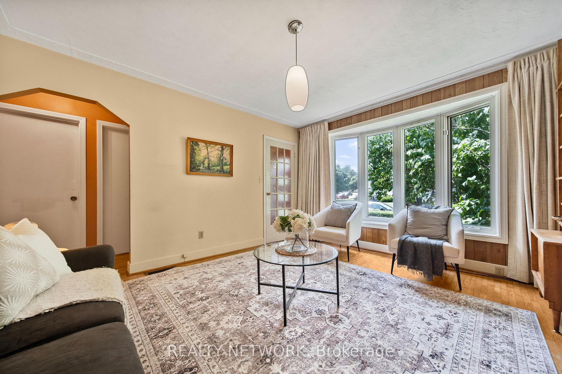 Photo 11 of 549 Upper Wentworth Street, Hamilton, Eastmount — HOMEH
