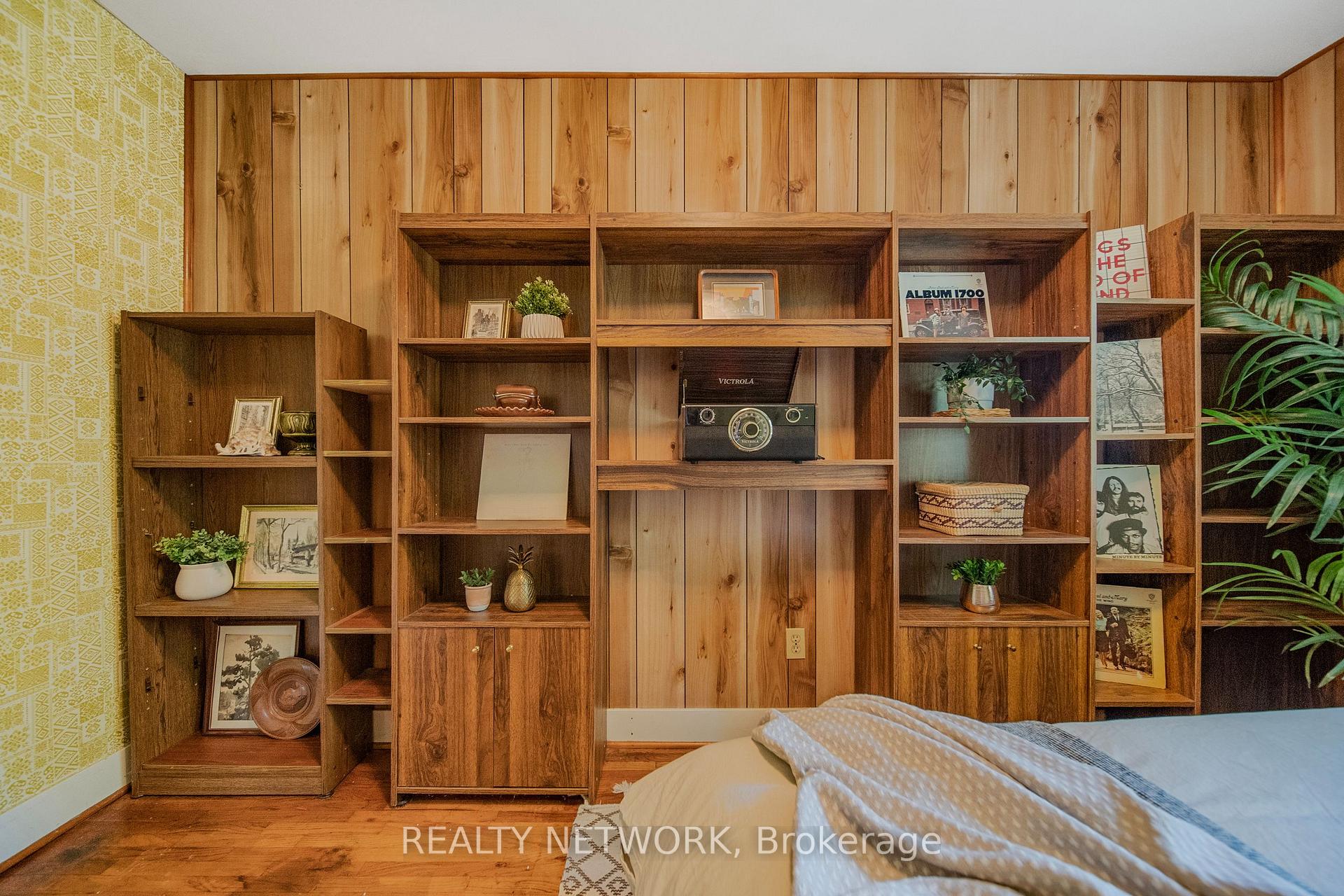 Photo 28 of 549 Upper Wentworth Street, Hamilton, Eastmount — HOMEH
