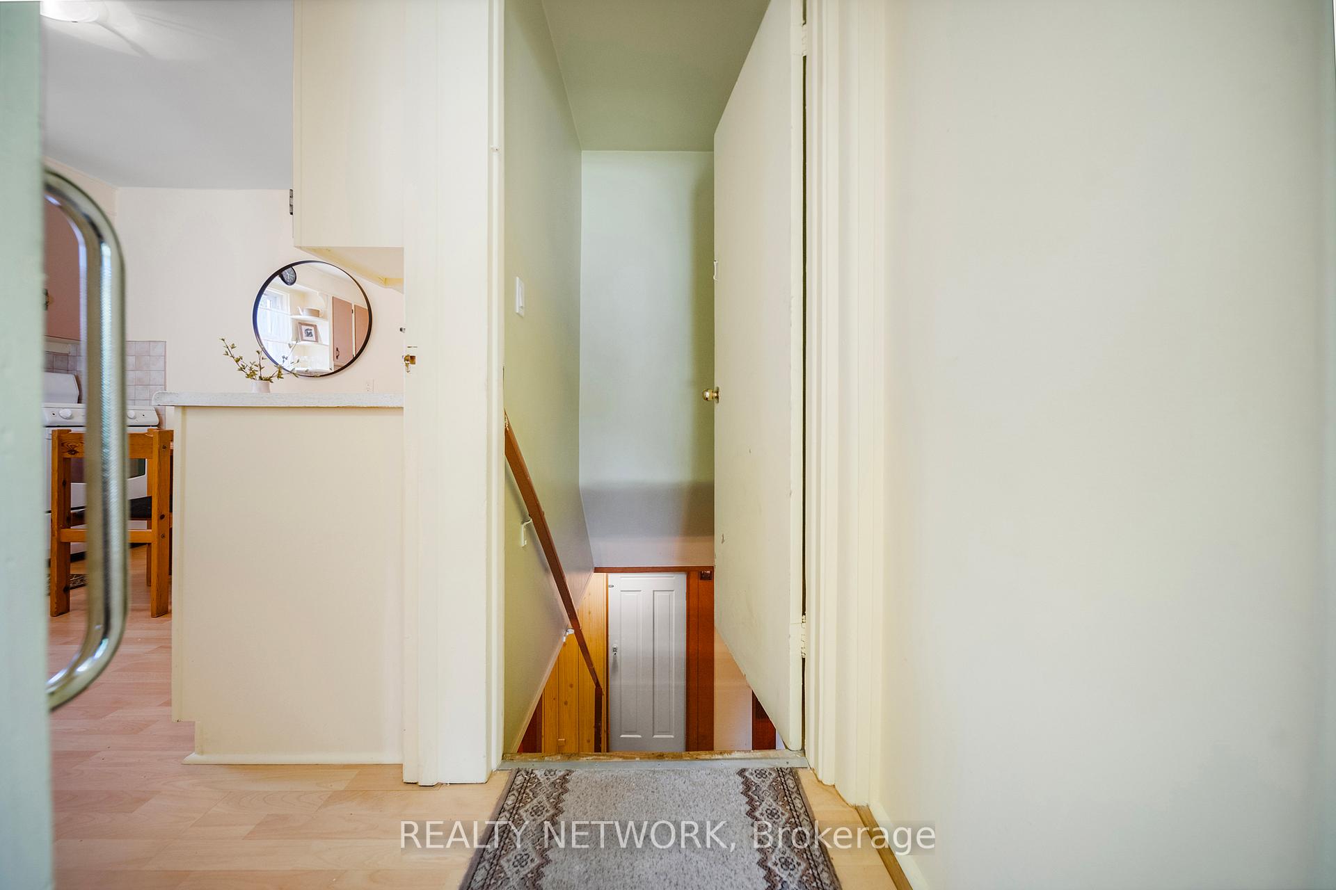 Photo 32 of 549 Upper Wentworth Street, Hamilton, Eastmount — HOMEH