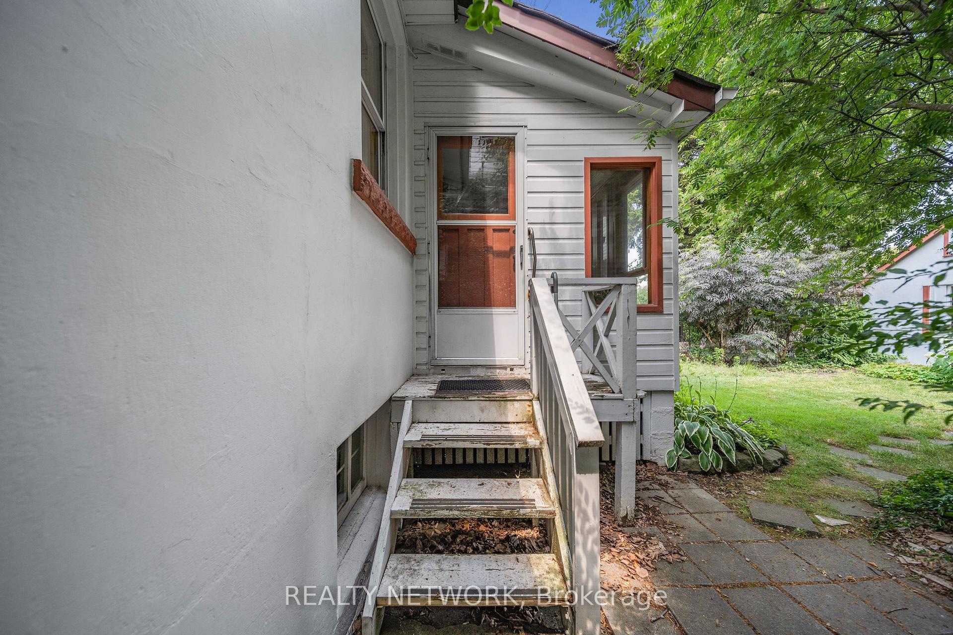 Photo 36 of 549 Upper Wentworth Street, Hamilton, Eastmount — HOMEH