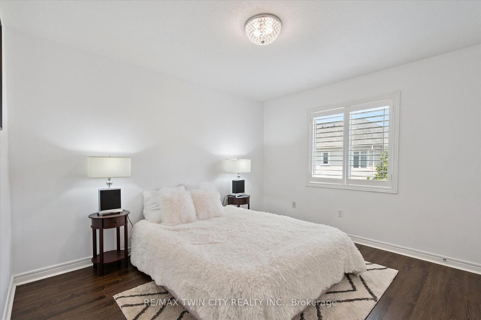 Photo 25 of 79 Padua Crescent, Hamilton, Lakeshore — HOMEH