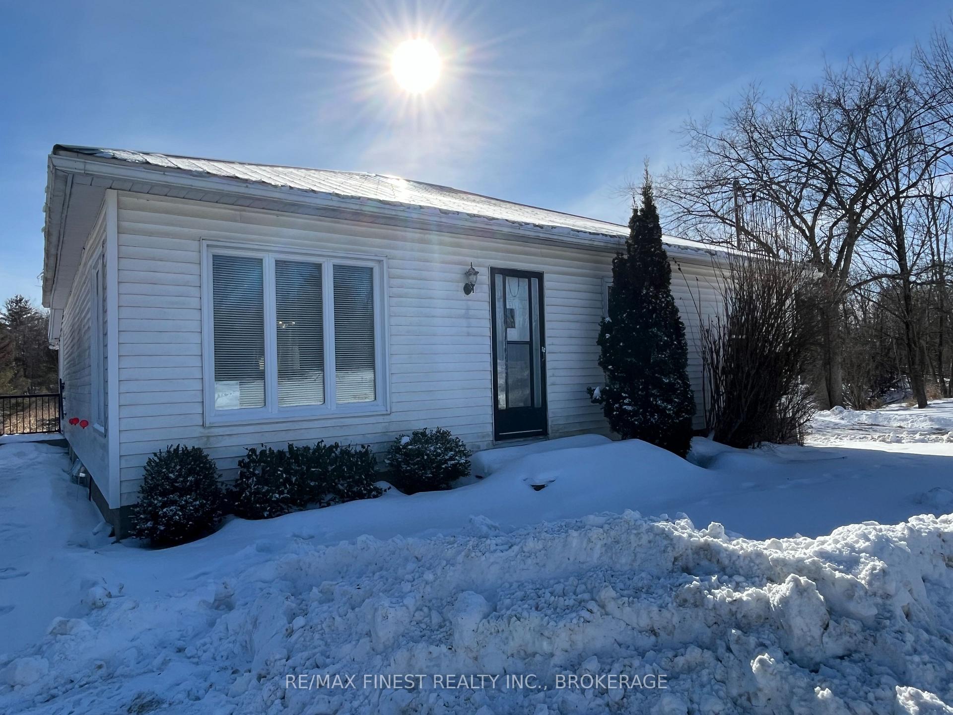 Photo 1 of 11594 County Road 38, Frontenac, Frontenac Centre — HOMEH
