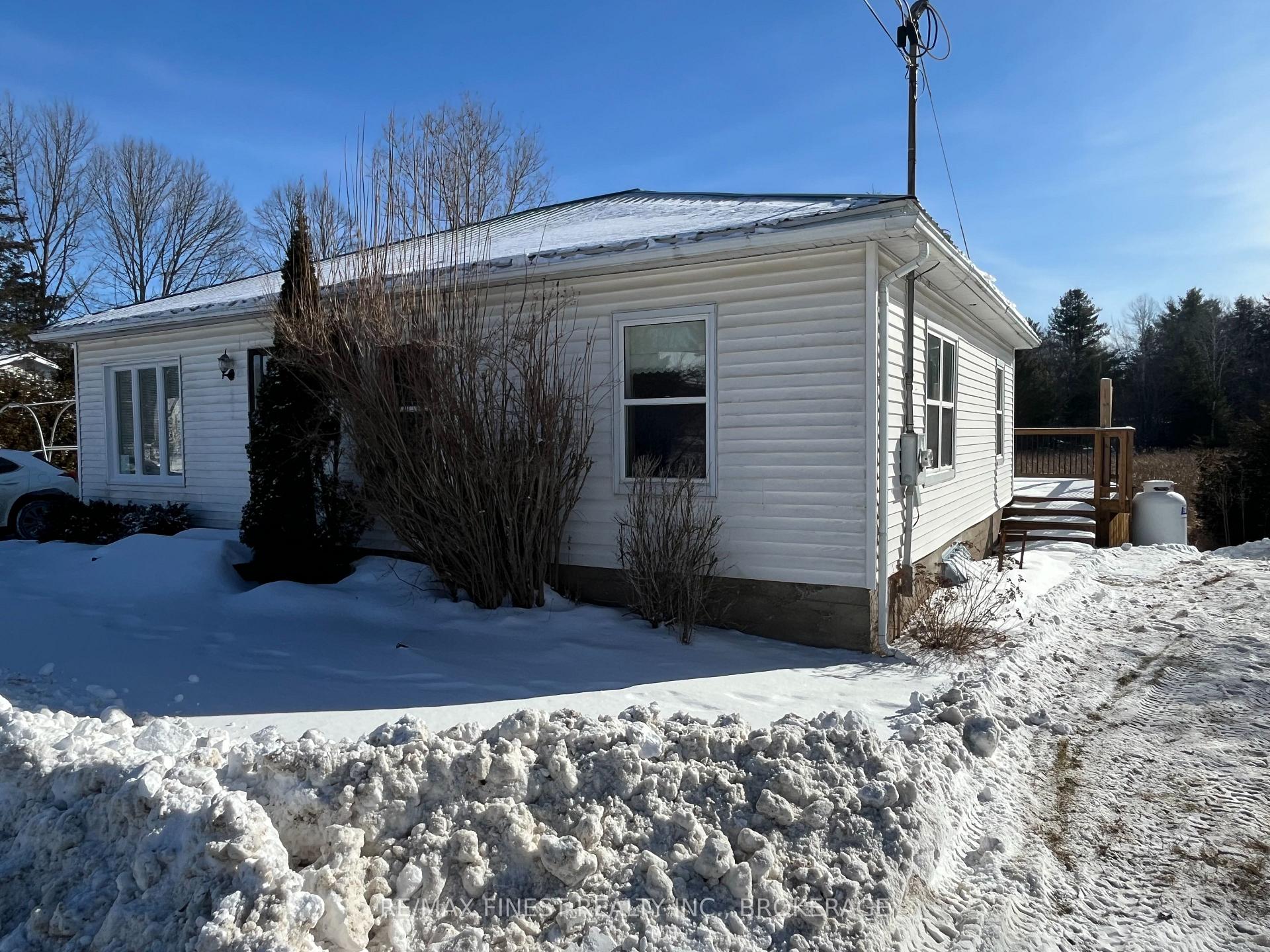 Photo 2 of 11594 County Road 38, Frontenac, Frontenac Centre — HOMEH